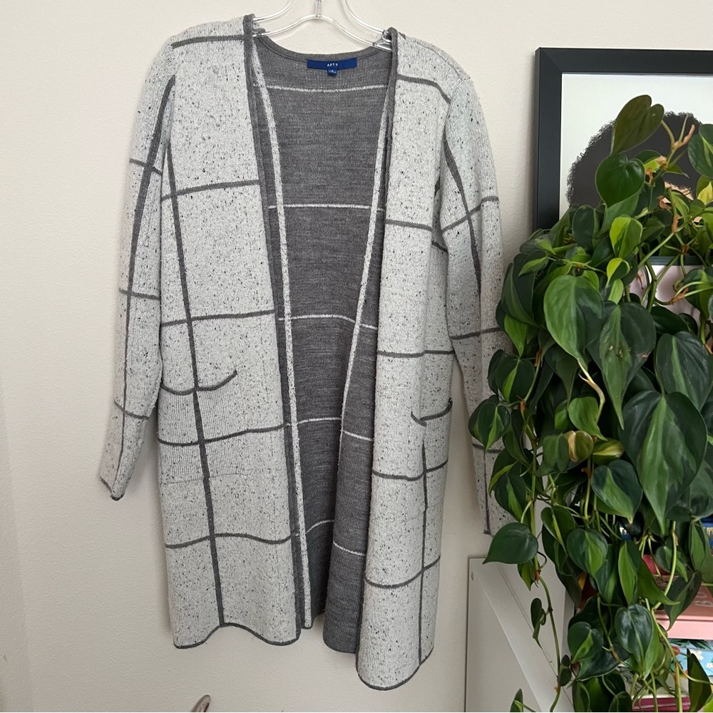 Knit cardigan